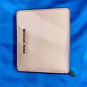 Small Michael kors fold wallet
